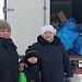 Новосибирцы везли вторсырье на санках и автомобилях