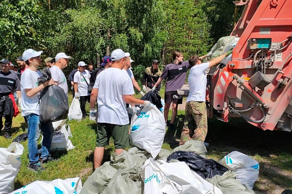 Караканский бор стал чище на четыре тонны отходов