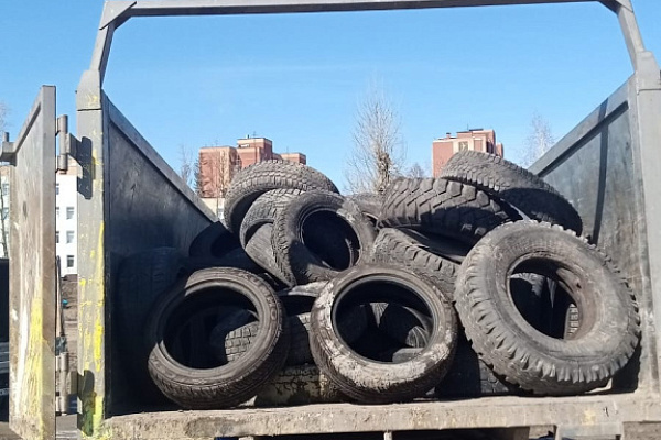 Посубботничали
